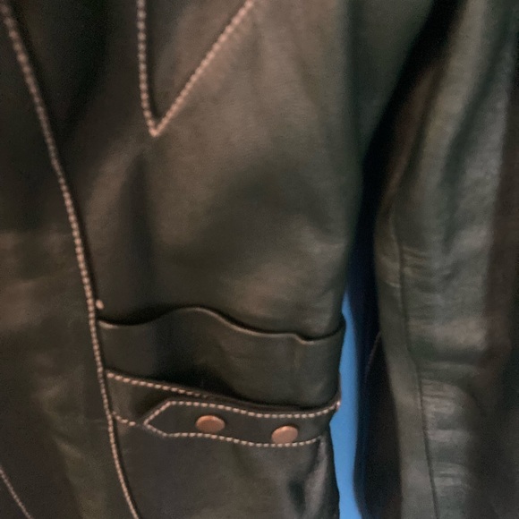Green Leather Jacket - Picture 3 of 15